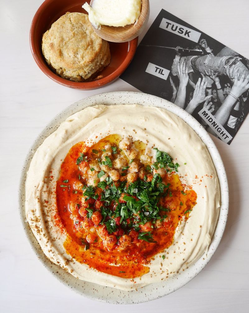 Tusk’s Hummus and Flatbread