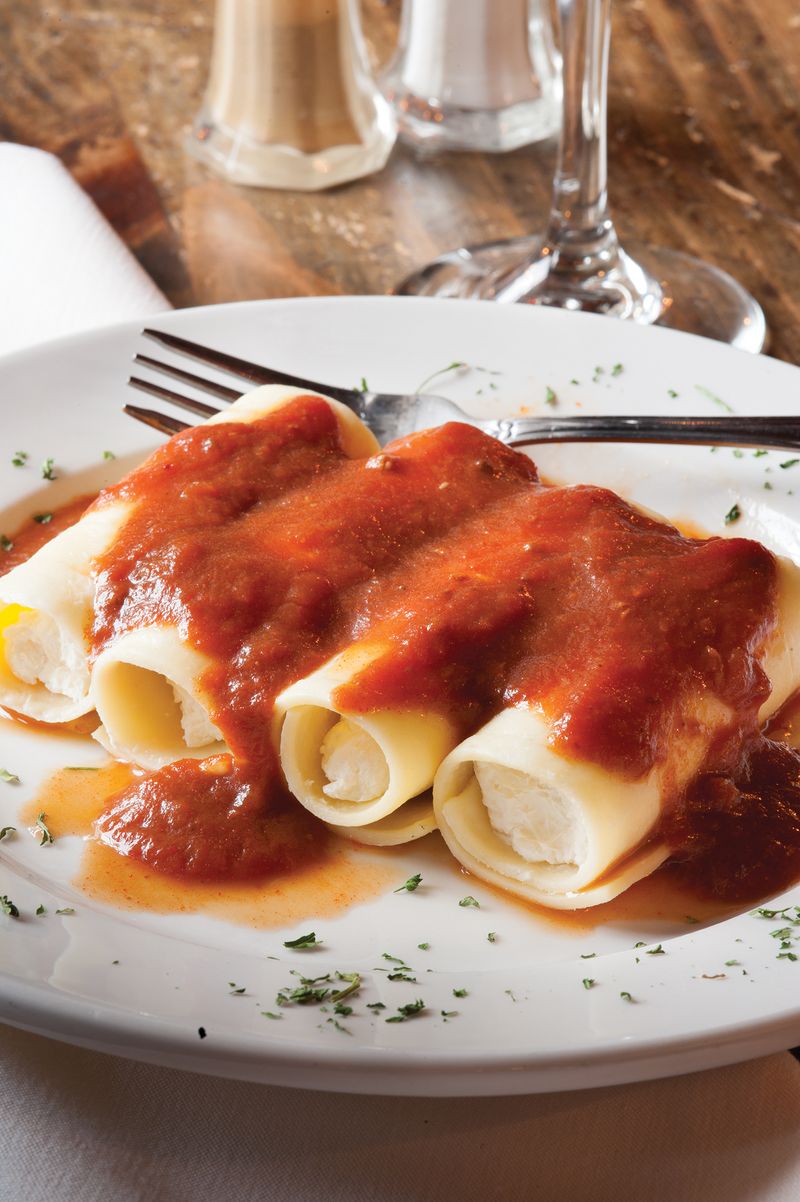 Genusa's Italian Restaurant & Wine Cellar (Monroe)