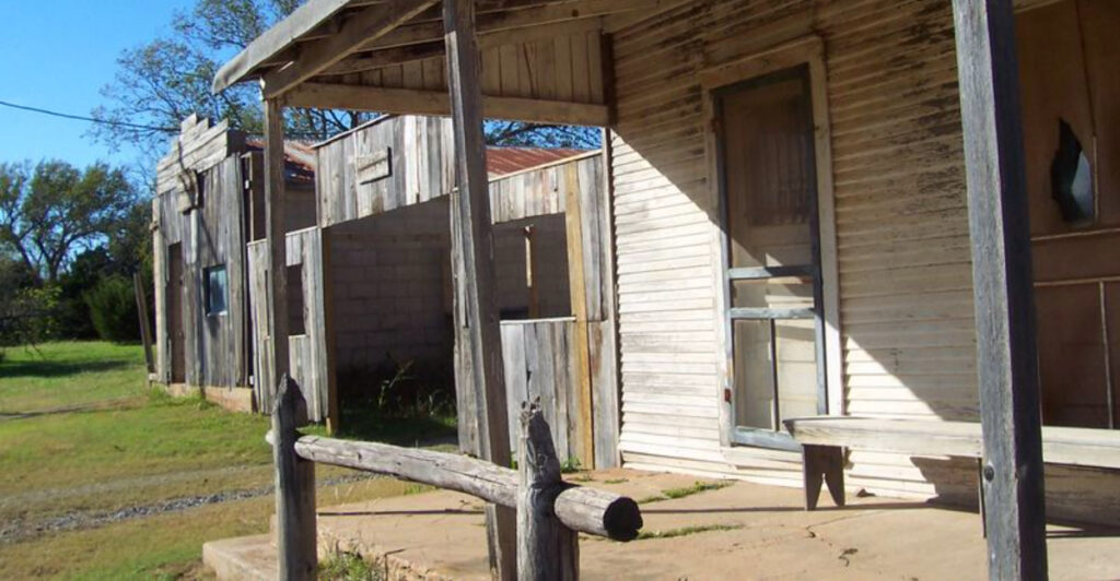 Oklahoma’s Forgotten Town Where Outlaws Once Roamed Freely