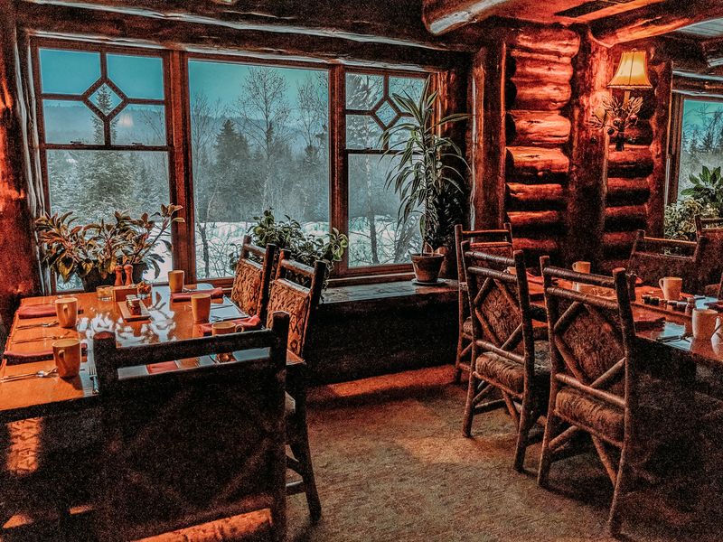 Cozy Stays and Culinary Delights