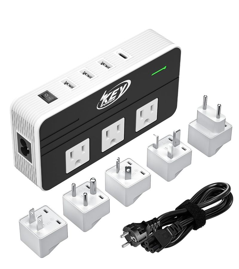 UPWADE Travel Power Strip: International Adapter Combo