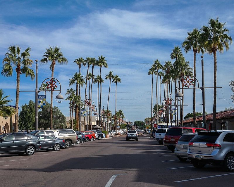Scottsdale, Arizona — Lifestyle First, With Solid Care