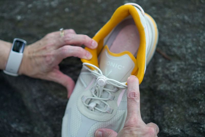 Vionic Walk Max Sierra
