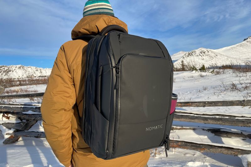 Nomatic Travel Pack