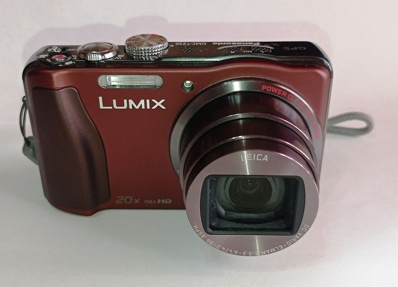 Panasonic Lumix DMC-TZ30