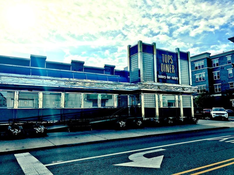 Tops Diner (East Newark)