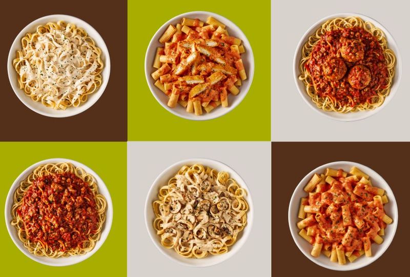 Olive Garden (≈940 U.S. locations)