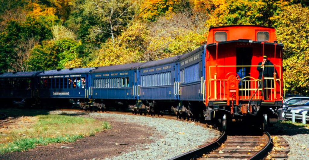Pennsylvania’s Vintage Train Ride Offers Stunning Fall Foliage and Waterfalls Through a Gorge