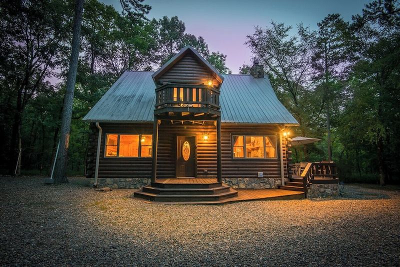 Dallas to Broken Bow, Oklahoma (Beavers Bend State Park)