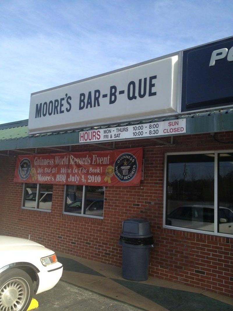 Moore's Olde Tyme Barbeque (New Bern & area) — Eastern