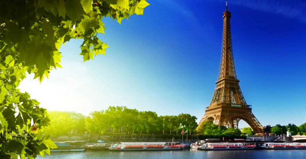 Picture-Perfect Waterfront Walks Across Europe (With Food Stops Locals Love)