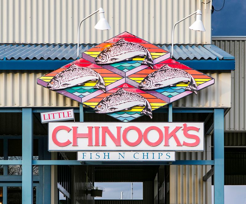 Little Chinook's (Fishermen's Terminal) — dockside fish bar