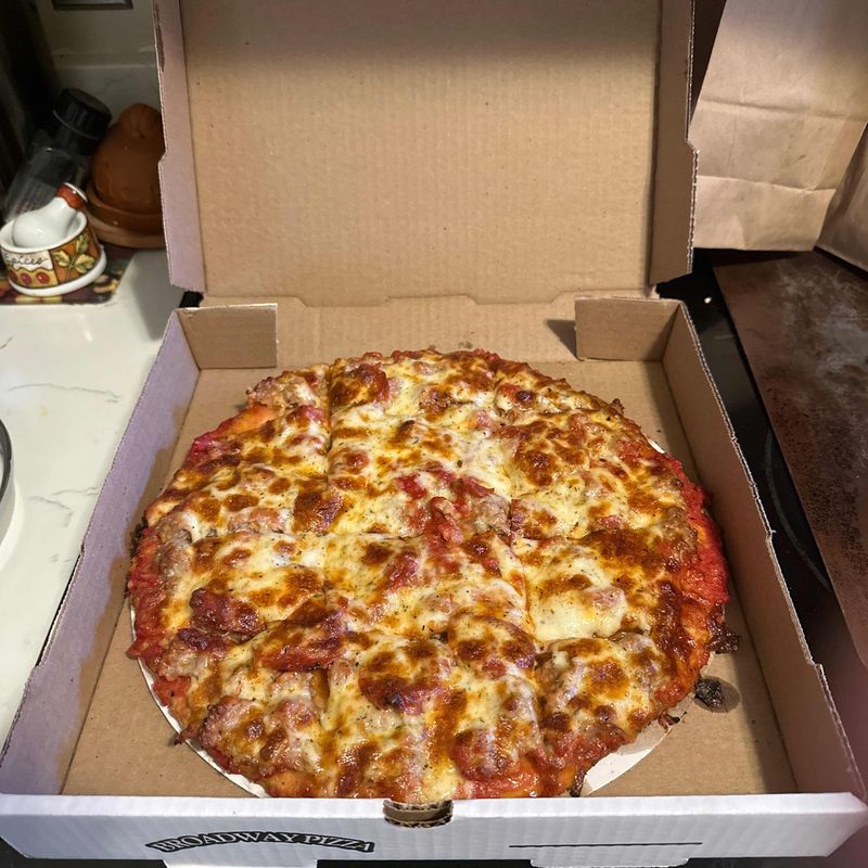 Broadway Pizza — Memphis, TN