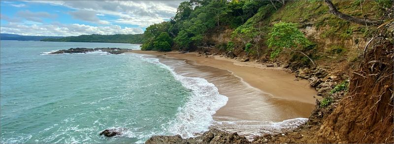 Playa Cocalito & El Chorro Waterfall (Montezuma)
