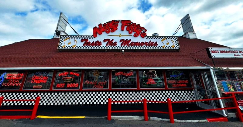 Nifty Fifty's Throwback Sandwich
