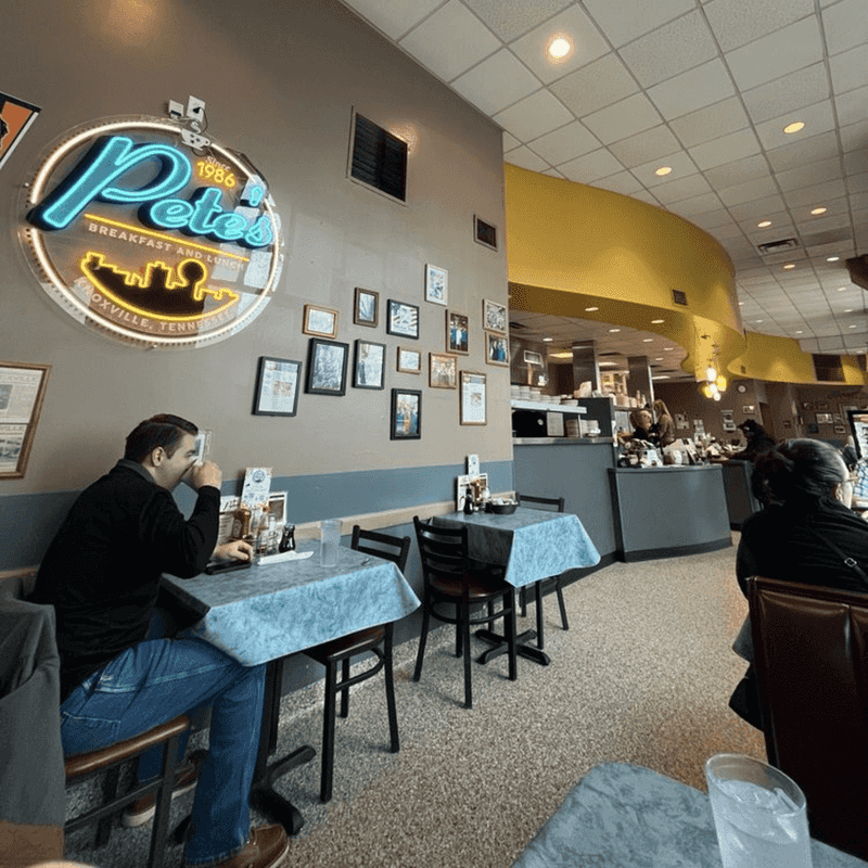 Pete's Restaurant & Coffee Shop (Knoxville, TN)