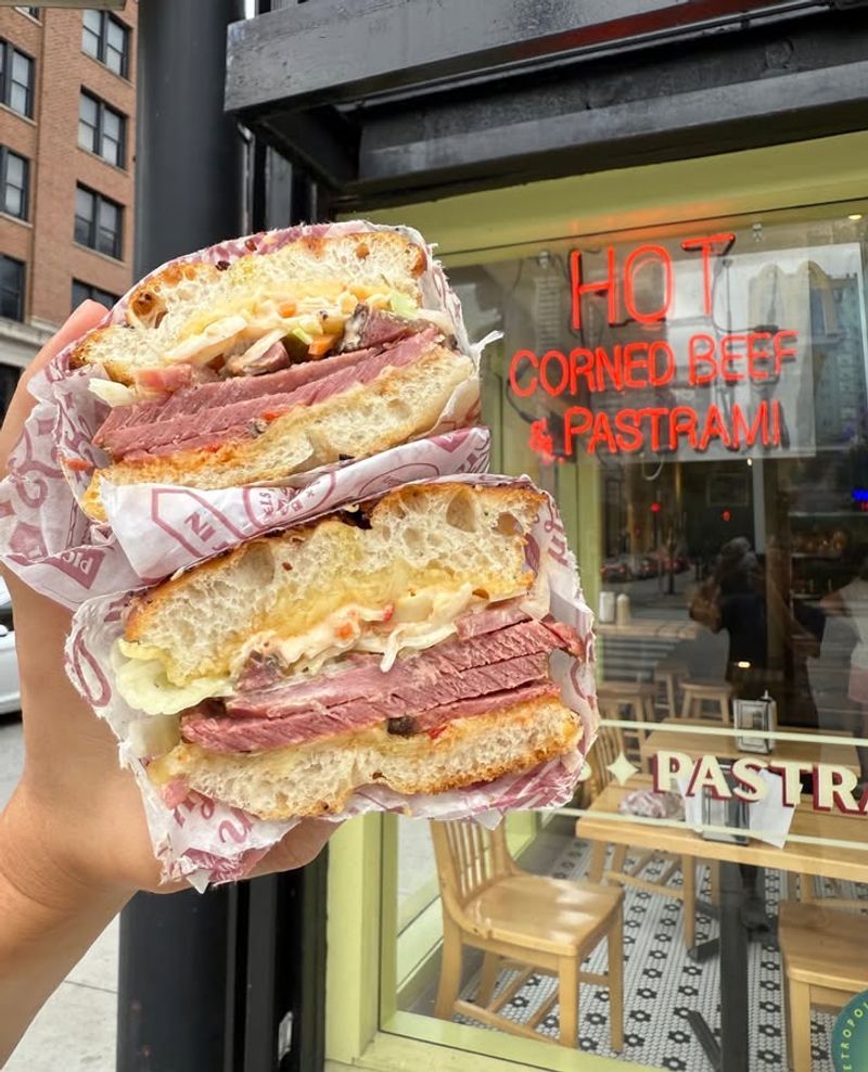 Schneider's Deli – Chicago, IL