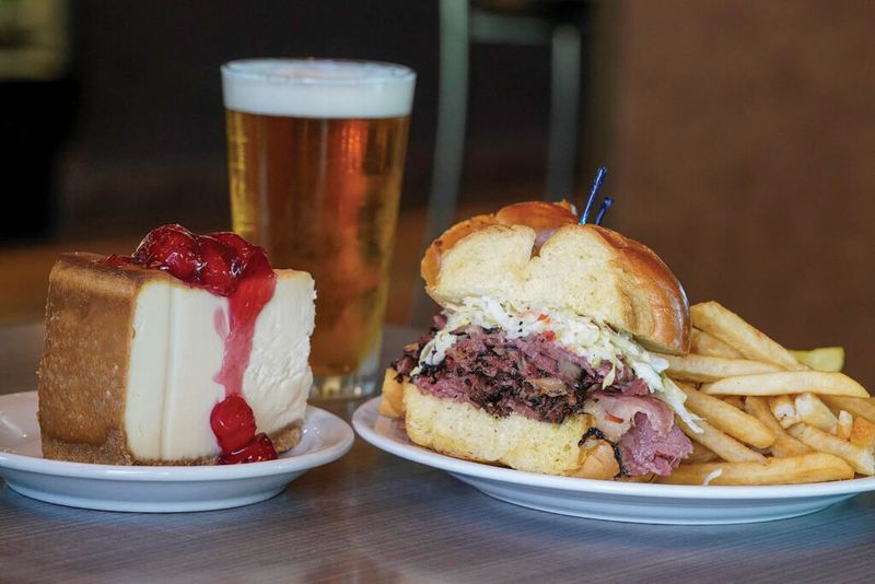 Miracle Mile Deli (Phoenix)
