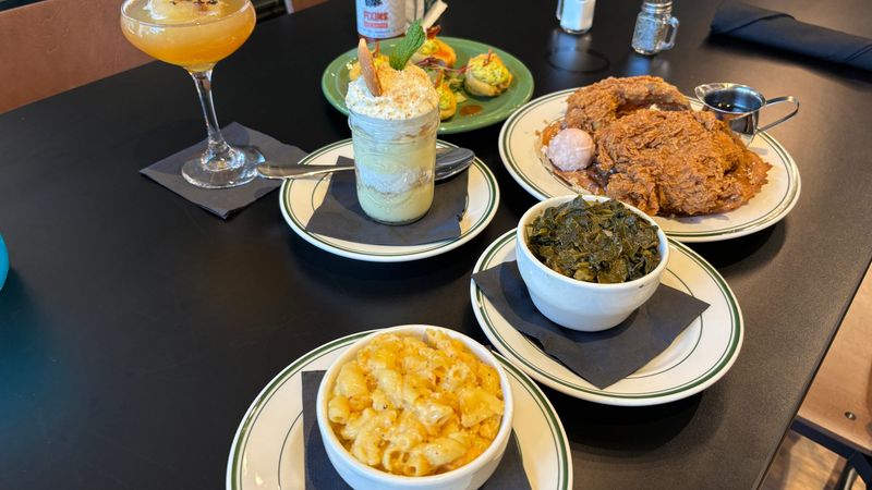 Fixins Soul Kitchen – Indianapolis, IN