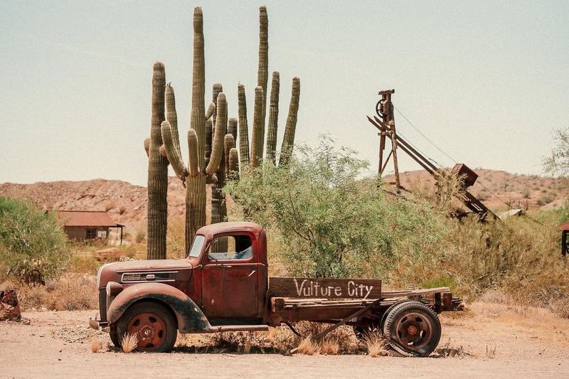 Vulture City – Ghost of Gold Rush Glory