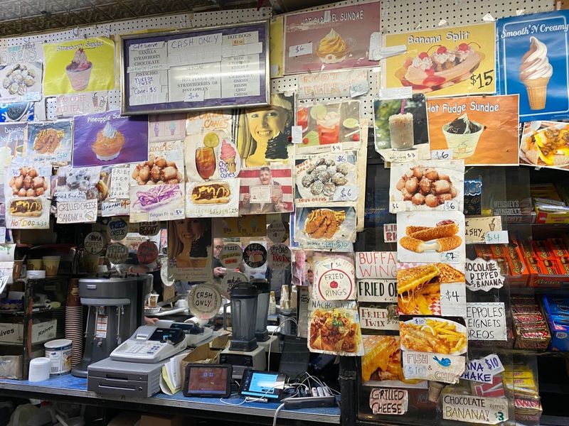 Ray's Candy Store (East Village, Manhattan)