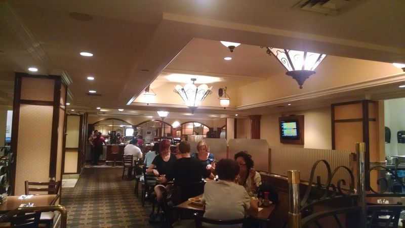 Market Street Café at California Hotel