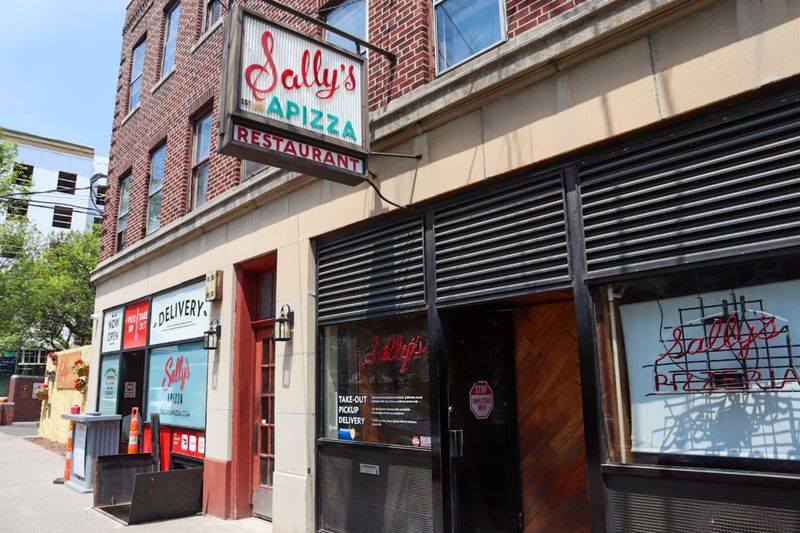 Sally's Apizza — New Haven (Wooster St.)