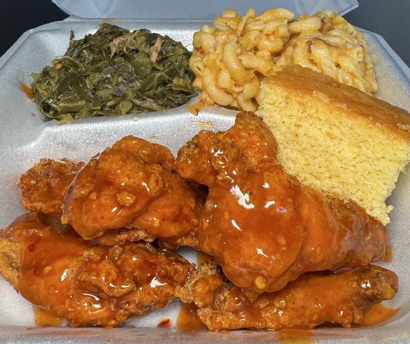 Meek's Heavenly Hands Soul Food — Berlin