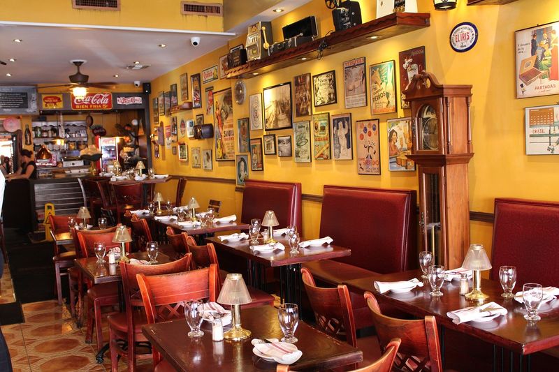 Old's Havana Cuban Bar & Cocina