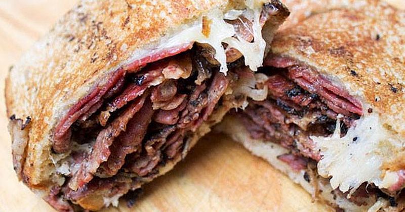 Eisenberg’s Sandwich Shop - Retro Revival on Fifth Avenue