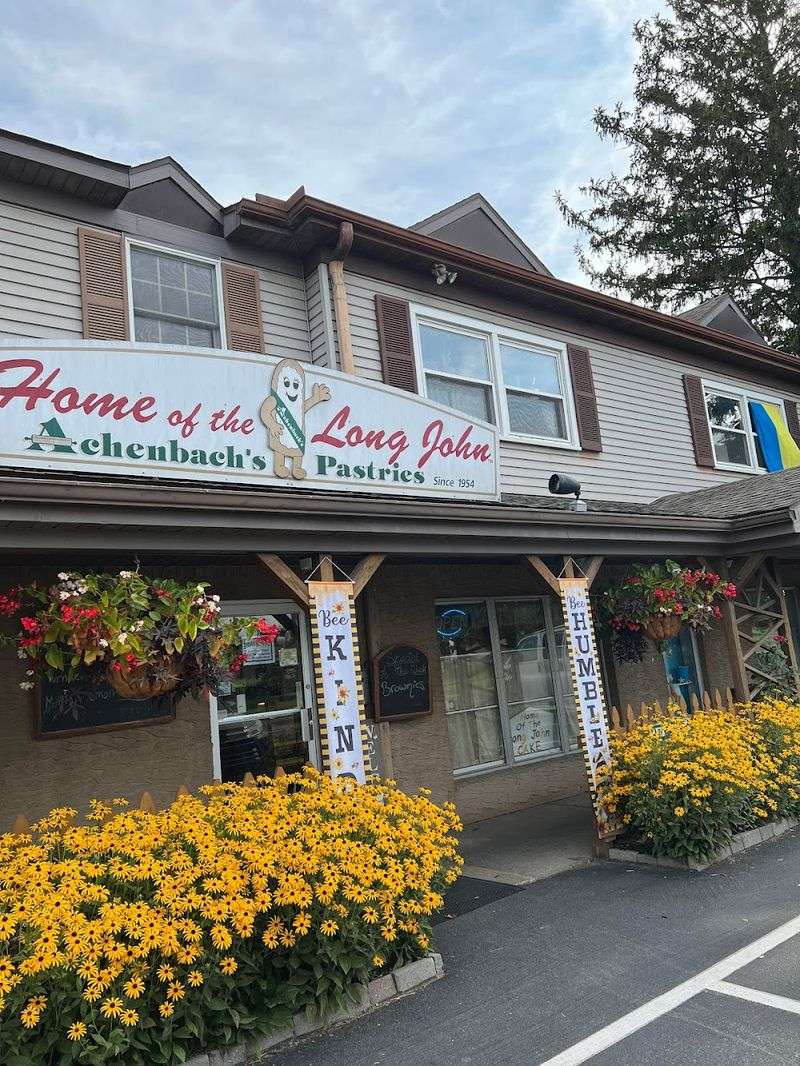 Achenbach's Pastry Inc. (Leola, PA)