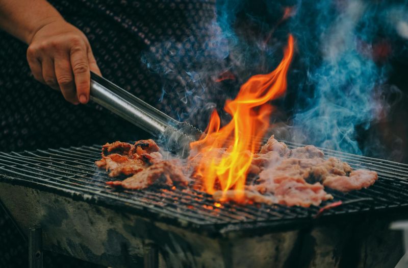 Sweatman's Bar-B-Que — Holly Hill