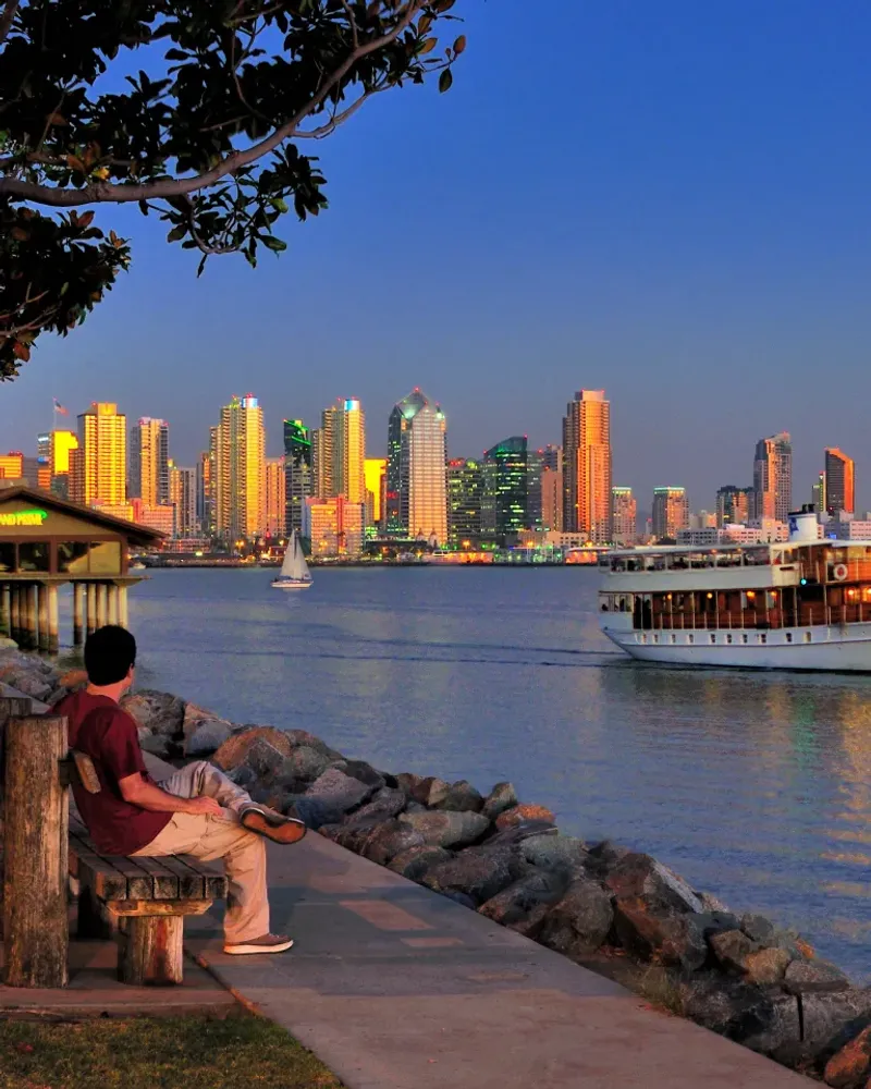 Walk Harbor Island for skyline views (and breezes)