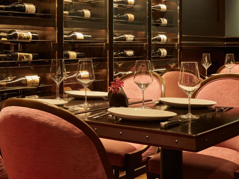 Million Dollar Cowboy Steakhouse (Jackson) — steakhouse vibes, serious game