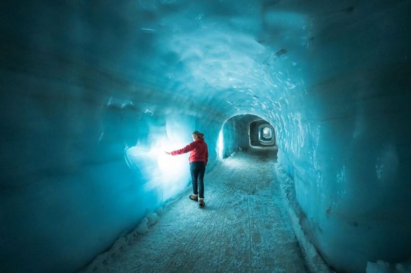 Understand Why Silfra's Water Is So Incredibly Clear