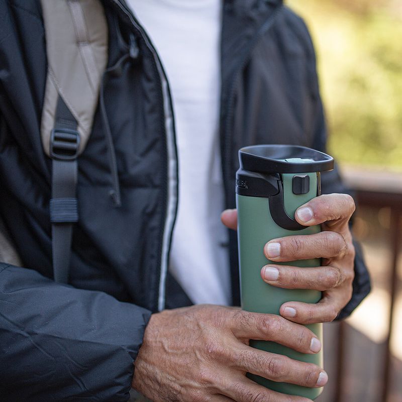 CamelBak Forge Flow (20 oz) — Best one-hand, leak-proof sipper for on-the-move