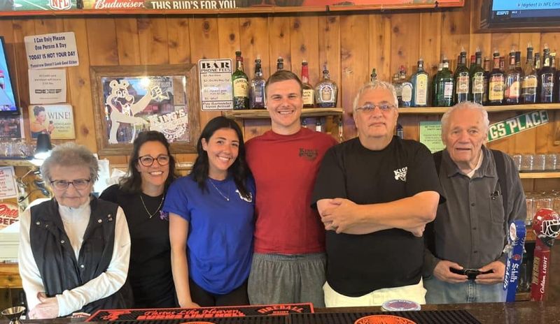 King's Place Bar & Grill