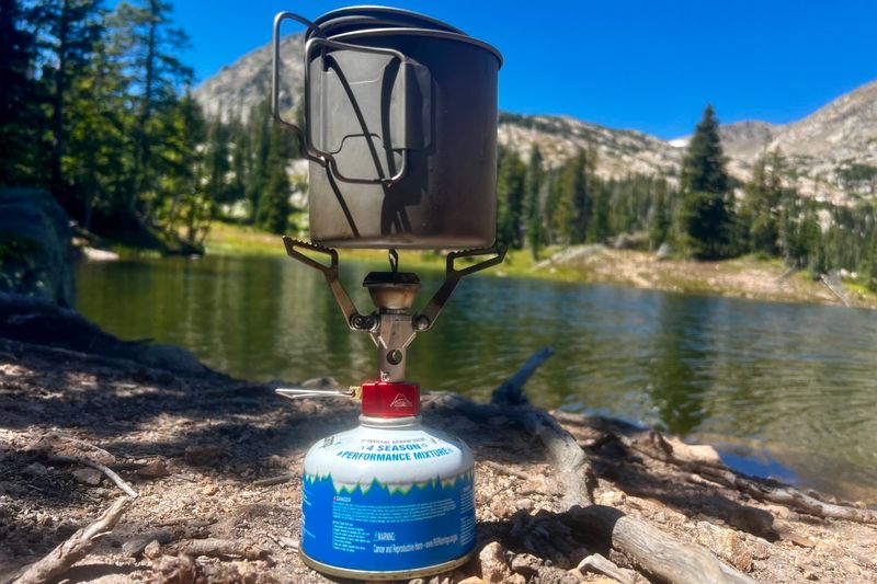 Cook Fast, Pack Tiny (micro kitchen kit)