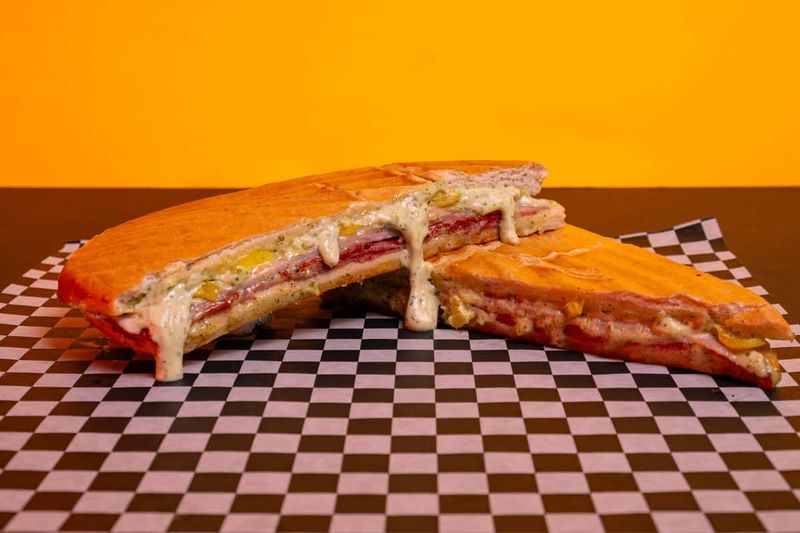 Slam Dunk Sandwiches – Oviedo