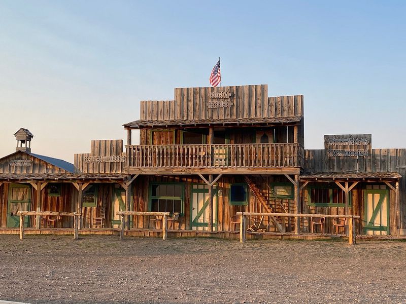 High Plains Drift Inn