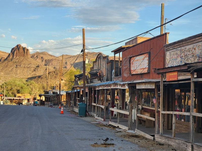 Oatman – Where Burros Rule the Streets