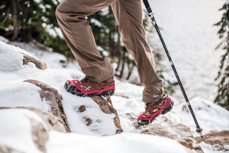 Microspikes for Early Ice