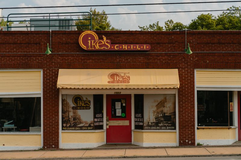 Ike's Chili (E 11th St)