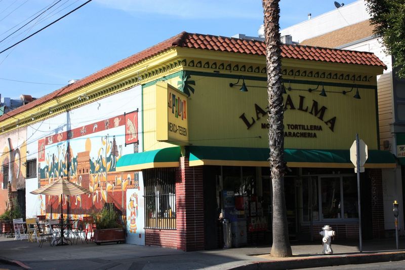 La Palma Mexicatessen Molino y Tortillería (Mission)