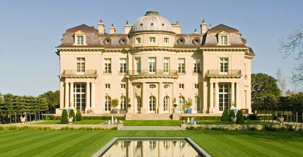 The 11 Most Iconic Historic Houses Across the U.S.