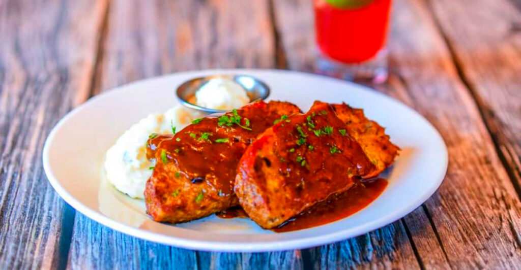 The 8 Chain-Restaurant Meatloafs Worth Leaving Home For