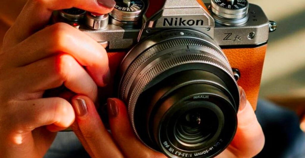 The Best 5 Beginner Cameras That Will Make You Look Like a Pro