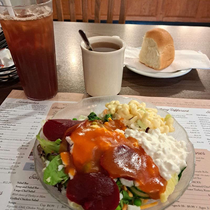 Mary Yoder's Amish Kitchen (Middlefield)