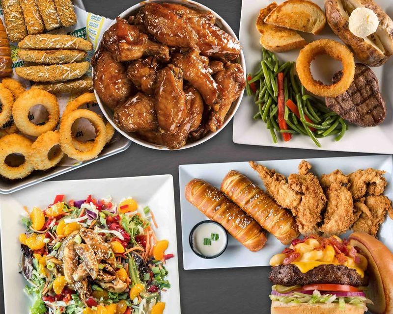Quaker Steak & Lube - State College