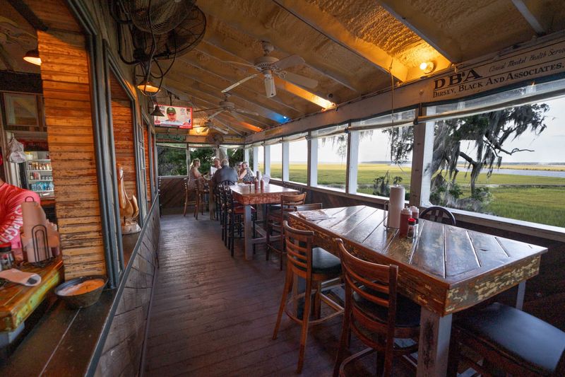 Sunbury Crab Company (Midway/Sunbury) — Wild Georgia shrimp with a dockside view.